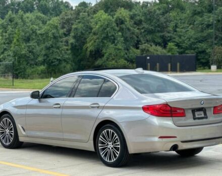 БМВ 5 Серия 2018 в Львове на Automoto.ua Серый БМВ 5 Серия, объемом двигателя 2 л и пробегом 36 тыс. км за 16000 $, фото 7 на Automoto.ua