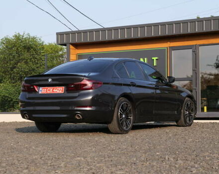 Серый БМВ 5 Серия, объемом двигателя 3 л и пробегом 186 тыс. км за 28999 $, фото 5 на Automoto.ua