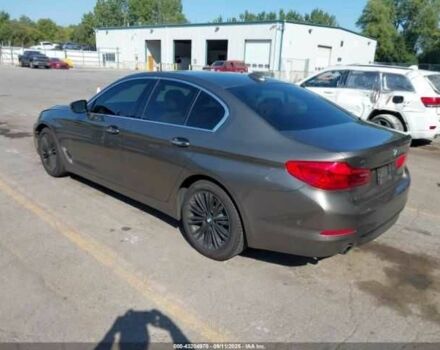 Серый БМВ 5 Серия, объемом двигателя 2 л и пробегом 74 тыс. км за 7000 $, фото 2 на Automoto.ua