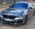 Серый БМВ 5 Серия, объемом двигателя 3 л и пробегом 103 тыс. км за 36300 $, фото 1 на Automoto.ua