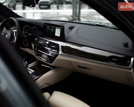 Сірий БМВ 5 Серія, об'ємом двигуна 3 л та пробігом 186 тис. км за 29100 $, фото 13 на Automoto.ua