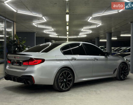 Серый БМВ 5 Серия, объемом двигателя 3 л и пробегом 126 тыс. км за 31900 $, фото 14 на Automoto.ua