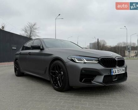 Серый БМВ 5 Серия, объемом двигателя 3 л и пробегом 116 тыс. км за 32500 $, фото 3 на Automoto.ua