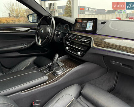 Сірий БМВ 5 Серія, об'ємом двигуна 2 л та пробігом 128 тис. км за 32500 $, фото 39 на Automoto.ua