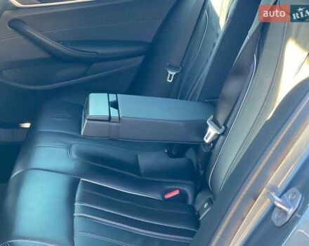 Серый БМВ 5 Серия, объемом двигателя 2 л и пробегом 206 тыс. км за 27900 $, фото 12 на Automoto.ua