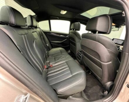 БМВ 5 Серия 2018 в Львове на Automoto.ua Серый БМВ 5 Серия, объемом двигателя 2 л и пробегом 36 тыс. км за 16000 $, фото 11 на Automoto.ua