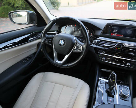 Серый БМВ 5 Серия, объемом двигателя 3 л и пробегом 186 тыс. км за 28999 $, фото 22 на Automoto.ua