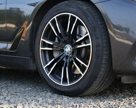 Серый БМВ 5 Серия, объемом двигателя 3 л и пробегом 186 тыс. км за 28999 $, фото 17 на Automoto.ua