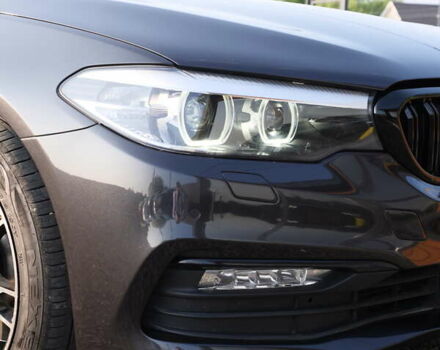 Серый БМВ 5 Серия, объемом двигателя 3 л и пробегом 186 тыс. км за 28999 $, фото 9 на Automoto.ua