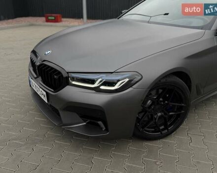 Серый БМВ 5 Серия, объемом двигателя 3 л и пробегом 116 тыс. км за 32500 $, фото 20 на Automoto.ua