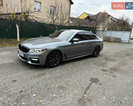 Серый БМВ 5 Серия, объемом двигателя 2.99 л и пробегом 205 тыс. км за 38700 $, фото 6 на Automoto.ua