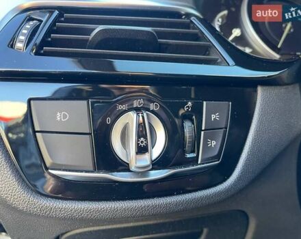 Серый БМВ 5 Серия, объемом двигателя 2 л и пробегом 206 тыс. км за 27900 $, фото 19 на Automoto.ua