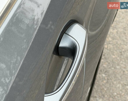 Сірий БМВ 5 Серія, об'ємом двигуна 2 л та пробігом 128 тис. км за 32500 $, фото 25 на Automoto.ua