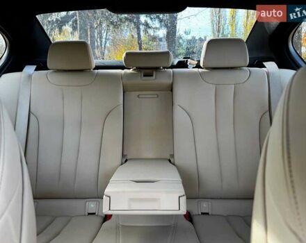 Серый БМВ 5 Серия, объемом двигателя 2 л и пробегом 47 тыс. км за 28340 $, фото 18 на Automoto.ua