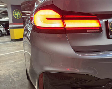 Серый БМВ 5 Серия, объемом двигателя 3 л и пробегом 74 тыс. км за 39000 $, фото 16 на Automoto.ua