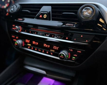 Сірий БМВ 5 Серія, об'ємом двигуна 2 л та пробігом 161 тис. км за 29900 $, фото 37 на Automoto.ua