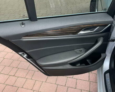 Серый БМВ 5 Серия, объемом двигателя 2 л и пробегом 80 тыс. км за 28000 $, фото 27 на Automoto.ua