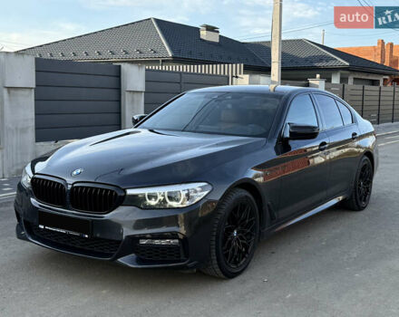 Серый БМВ 5 Серия, объемом двигателя 2 л и пробегом 171 тыс. км за 28500 $, фото 1 на Automoto.ua