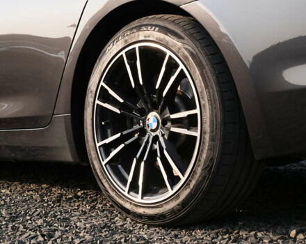 Серый БМВ 5 Серия, объемом двигателя 3 л и пробегом 186 тыс. км за 28999 $, фото 20 на Automoto.ua