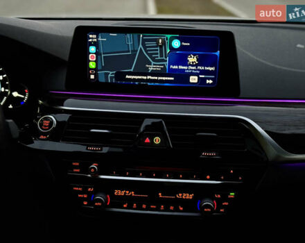 Серый БМВ 5 Серия, объемом двигателя 3 л и пробегом 115 тыс. км за 32999 $, фото 13 на Automoto.ua