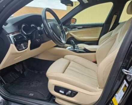 БМВ 5 Серия 2018 в Ивано-Франковске на Automoto.ua Серый БМВ 5 Серия, объемом двигателя 2 л и пробегом 76 тыс. км за 11000 $, фото 9 на Automoto.ua