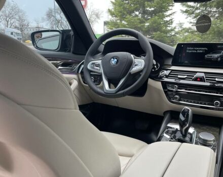 Сірий БМВ 5 Серія, об'ємом двигуна 2 л та пробігом 126 тис. км за 31500 $, фото 4 на Automoto.ua