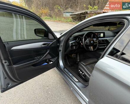 Серый БМВ 5 Серия, объемом двигателя 2.99 л и пробегом 205 тыс. км за 38700 $, фото 22 на Automoto.ua