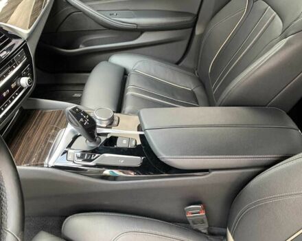 Сірий БМВ 5 Серія, об'ємом двигуна 2 л та пробігом 98 тис. км за 22000 $, фото 20 на Automoto.ua