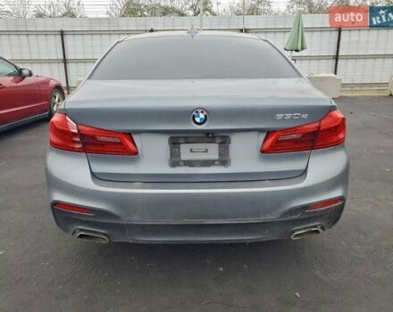 Серый БМВ 5 Серия, объемом двигателя 2 л и пробегом 82 тыс. км за 8000 $, фото 5 на Automoto.ua