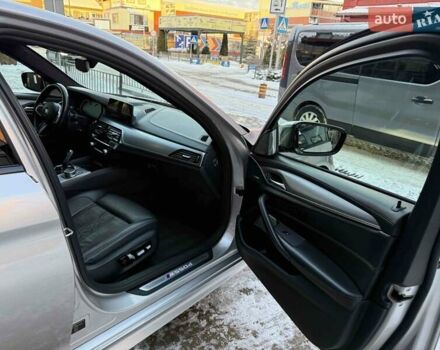 Серый БМВ 5 Серия, объемом двигателя 3 л и пробегом 139 тыс. км за 41400 $, фото 46 на Automoto.ua