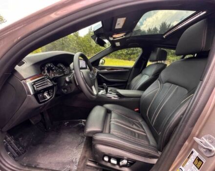 БМВ 5 Серия 2018 в Львове на Automoto.ua Серый БМВ 5 Серия, объемом двигателя 2 л и пробегом 36 тыс. км за 16000 $, фото 8 на Automoto.ua