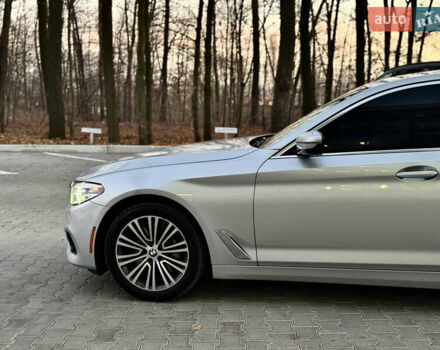 Серый БМВ 5 Серия, объемом двигателя 3 л и пробегом 115 тыс. км за 32999 $, фото 2 на Automoto.ua