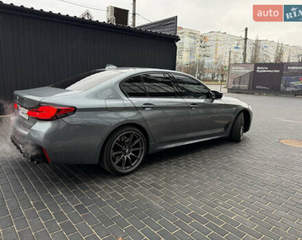 Сірий БМВ 5 Серія, об'ємом двигуна 3 л та пробігом 95 тис. км за 36999 $, фото 9 на Automoto.ua