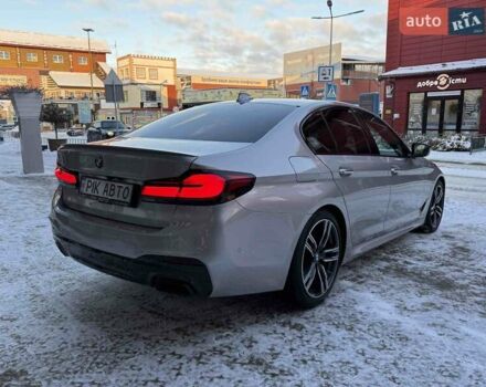 Серый БМВ 5 Серия, объемом двигателя 3 л и пробегом 139 тыс. км за 41400 $, фото 5 на Automoto.ua