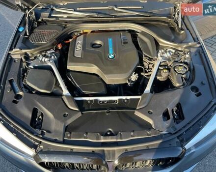 Серый БМВ 5 Серия, объемом двигателя 2 л и пробегом 206 тыс. км за 27900 $, фото 31 на Automoto.ua