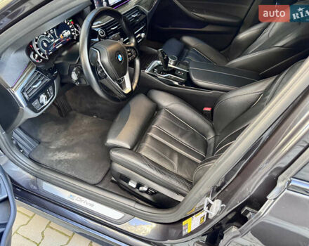 Серый БМВ 5 Серия, объемом двигателя 2 л и пробегом 154 тыс. км за 26999 $, фото 26 на Automoto.ua