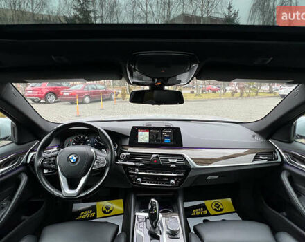 Серый БМВ 5 Серия, объемом двигателя 2 л и пробегом 111 тыс. км за 28300 $, фото 13 на Automoto.ua