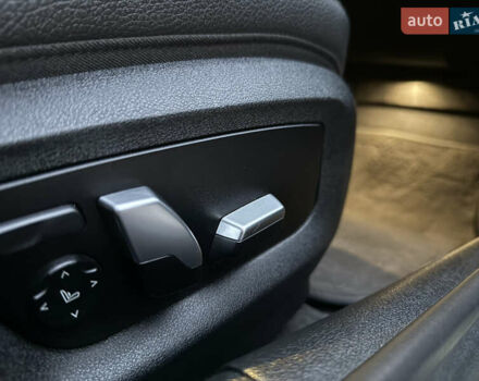 Серый БМВ 5 Серия, объемом двигателя 2 л и пробегом 154 тыс. км за 28599 $, фото 33 на Automoto.ua