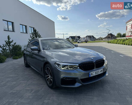 Серый БМВ 5 Серия, объемом двигателя 2.99 л и пробегом 150 тыс. км за 41000 $, фото 1 на Automoto.ua