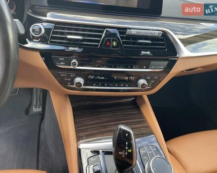 Серый БМВ 5 Серия, объемом двигателя 2.99 л и пробегом 178 тыс. км за 36800 $, фото 24 на Automoto.ua