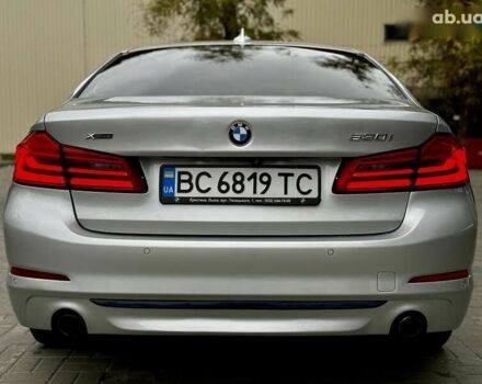Серый БМВ 5 Серия, объемом двигателя 2 л и пробегом 130 тыс. км за 25500 $, фото 17 на Automoto.ua