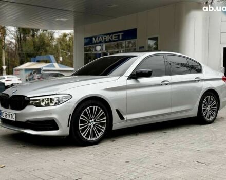 Серый БМВ 5 Серия, объемом двигателя 2 л и пробегом 130 тыс. км за 25500 $, фото 3 на Automoto.ua