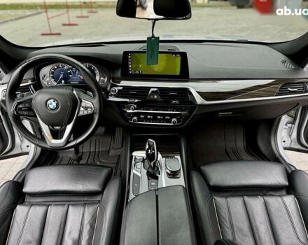 Серый БМВ 5 Серия, объемом двигателя 2 л и пробегом 130 тыс. км за 25500 $, фото 28 на Automoto.ua