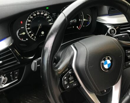 Серый БМВ 5 Серия, объемом двигателя 3 л и пробегом 240 тыс. км за 41000 $, фото 14 на Automoto.ua