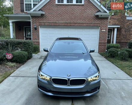 Серый БМВ 5 Серия, объемом двигателя 2 л и пробегом 124 тыс. км за 23000 $, фото 1 на Automoto.ua