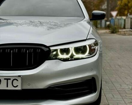 Серый БМВ 5 Серия, объемом двигателя 2 л и пробегом 130 тыс. км за 25500 $, фото 6 на Automoto.ua