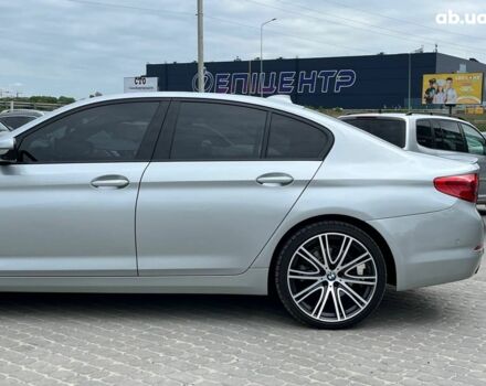 Сірий БМВ 5 Серія, об'ємом двигуна 2 л та пробігом 130 тис. км за 37290 $, фото 19 на Automoto.ua