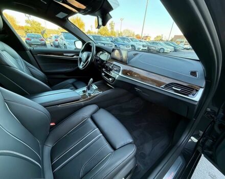 Серый БМВ 5 Серия, объемом двигателя 3 л и пробегом 46 тыс. км за 24000 $, фото 12 на Automoto.ua