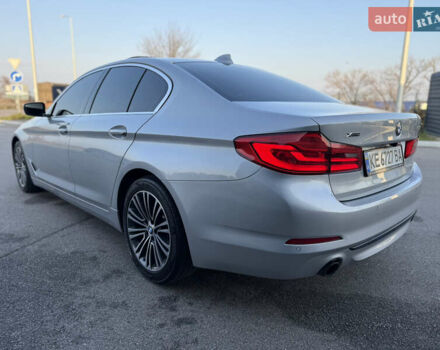 Серый БМВ 5 Серия, объемом двигателя 2 л и пробегом 82 тыс. км за 24999 $, фото 4 на Automoto.ua