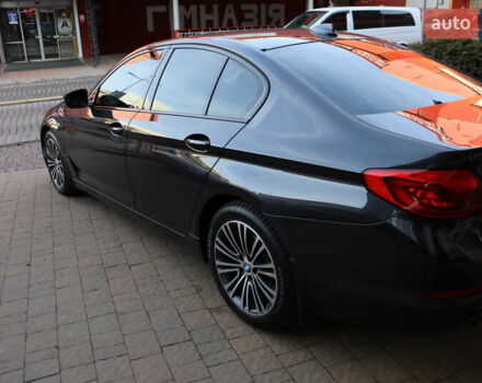 Серый БМВ 5 Серия, объемом двигателя 2 л и пробегом 74 тыс. км за 41900 $, фото 5 на Automoto.ua